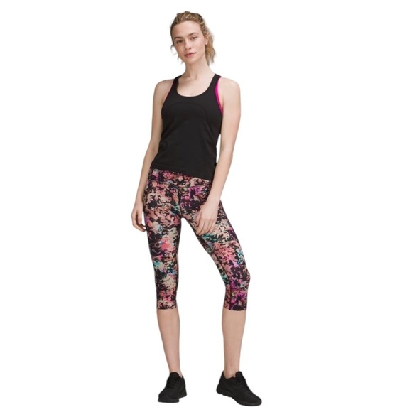Lululemon NWT Fast and Free High-Rise Crop 19" Reflective Stencil Blossom - Picture 10 of 12